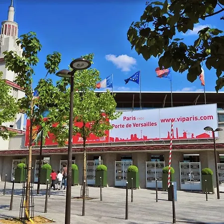 Daire Parc Des Expositions Et Tour Eiffel *